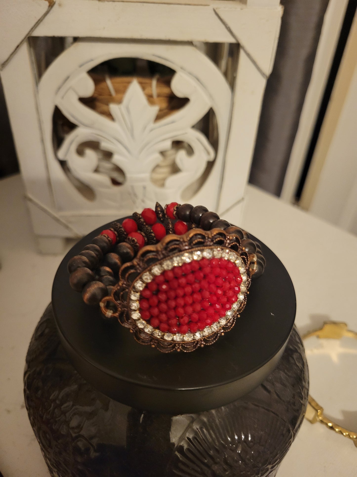 Bangle bracelet