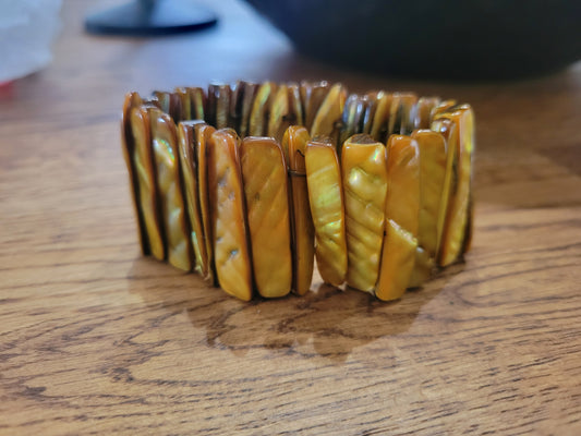 Mother of pearl bracelet