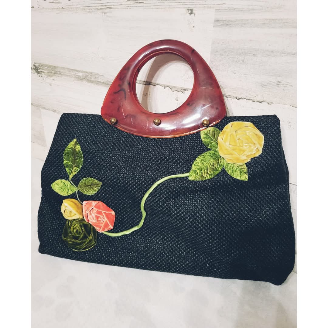 Antique purse