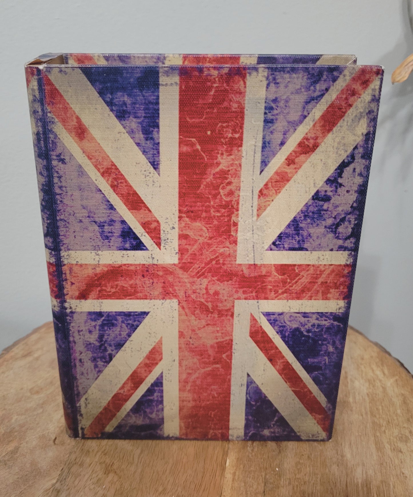 Book storage box