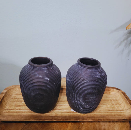 Pottery vase centerpeice